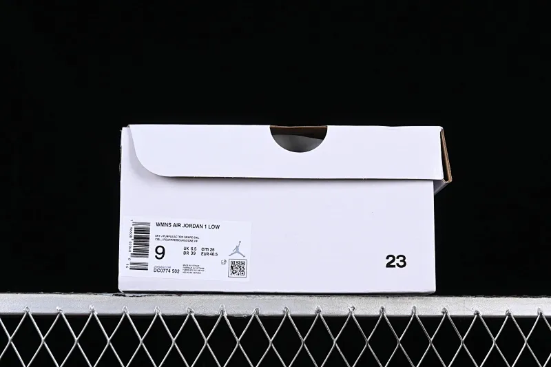 All categories Air Jordan Jordan series basketball shoes Air Jordan 1 Low Z version Air Jordan 1 Low AJ1 Joe 1 white and purple cultural low-top casual sneakers DC0774-502